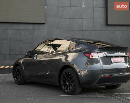 Серый Тесла Model Y, объемом двигателя 0 л и пробегом 148 тыс. км за 23500 $, фото 4 на Automoto.ua