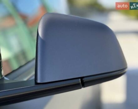 Серый Тесла Model Y, объемом двигателя 0 л и пробегом 25 тыс. км за 27000 $, фото 29 на Automoto.ua