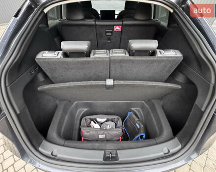 Сірий Тесла Model Y, об'ємом двигуна 0 л та пробігом 46 тис. км за 27500 $, фото 21 на Automoto.ua