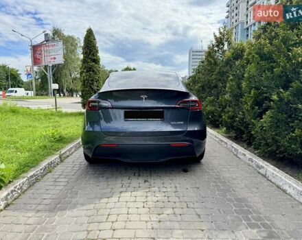 Серый Тесла Model Y, объемом двигателя 0 л и пробегом 28 тыс. км за 40865 $, фото 2 на Automoto.ua