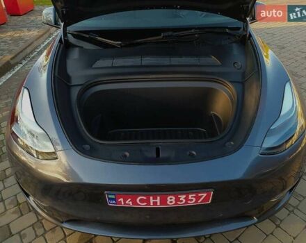 Тесла Model Y 2022 у Києві на Automoto.ua Сірий Тесла Model Y, об'ємом двигуна 0 л та пробігом 95 тис. км за 22700 $, фото 7 на Automoto.ua