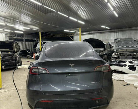 Серый Тесла Model Y, объемом двигателя 0 л и пробегом 73 тыс. км за 23500 $, фото 5 на Automoto.ua