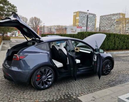 Тесла Model Y 2022 у Дніпро (Дніпропетровську) на Automoto.ua Сірий Тесла Model Y, об'ємом двигуна 0 л та пробігом 38 тис. км за 35000 $, фото 18 на Automoto.ua