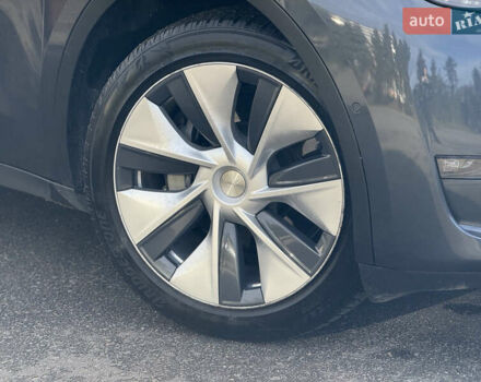 Сірий Тесла Model Y, об'ємом двигуна 0 л та пробігом 67 тис. км за 25000 $, фото 24 на Automoto.ua