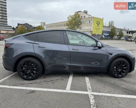 Серый Тесла Model Y, объемом двигателя 0 л и пробегом 61 тыс. км за 25500 $, фото 34 на Automoto.ua