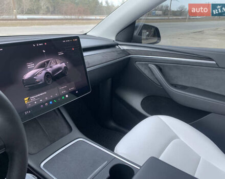 Сірий Тесла Model Y, об'ємом двигуна 0 л та пробігом 29 тис. км за 32700 $, фото 48 на Automoto.ua