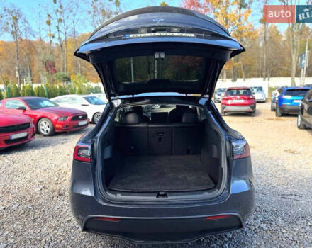 Серый Тесла Model Y, объемом двигателя 0 л и пробегом 85 тыс. км за 24500 $, фото 2 на Automoto.ua