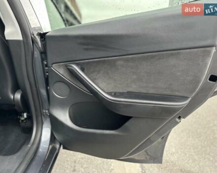 Сірий Тесла Model Y, об'ємом двигуна 0 л та пробігом 121 тис. км за 25000 $, фото 11 на Automoto.ua