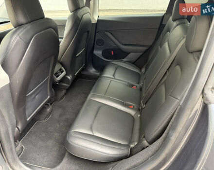 Тесла Model Y 2022 в Киеве на Automoto.ua Серый Тесла Model Y, объемом двигателя 0 л и пробегом 65 тыс. км за 26800 $, фото 10 на Automoto.ua