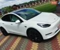 Серый Тесла Model Y, объемом двигателя 0 л и пробегом 4 тыс. км за 29999 $, фото 3 на Automoto.ua
