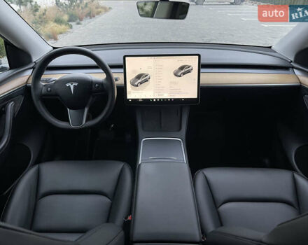 Сірий Тесла Model Y, об'ємом двигуна 0 л та пробігом 65 тис. км за 25500 $, фото 34 на Automoto.ua