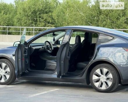 Сірий Тесла Model Y, об'ємом двигуна 0 л та пробігом 7 тис. км за 33000 $, фото 15 на Automoto.ua