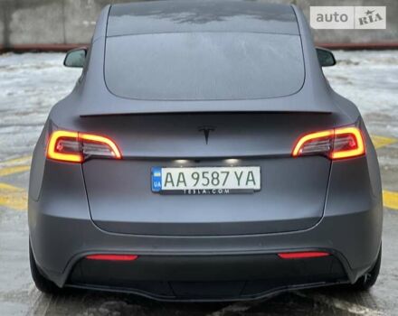 Серый Тесла Model Y, объемом двигателя 0 л и пробегом 19 тыс. км за 29999 $, фото 15 на Automoto.ua