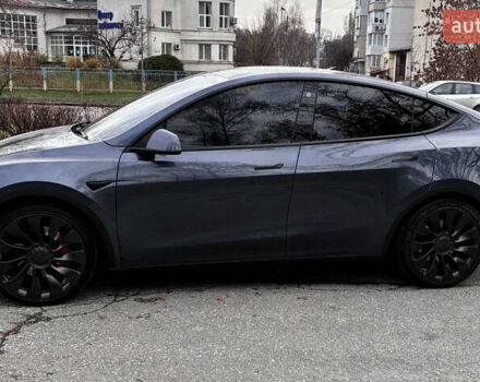 Серый Тесла Model Y, объемом двигателя 0 л и пробегом 82 тыс. км за 26500 $, фото 2 на Automoto.ua