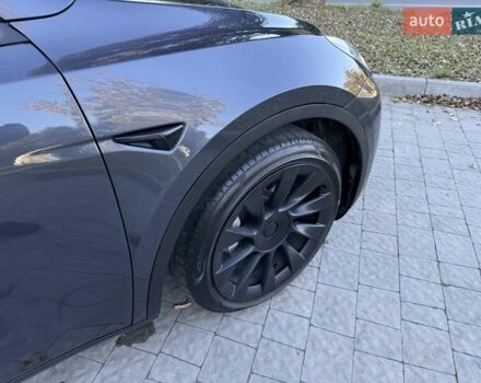Серый Тесла Model Y, объемом двигателя 0 л и пробегом 38 тыс. км за 24999 $, фото 25 на Automoto.ua