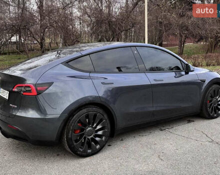 Серый Тесла Model Y, объемом двигателя 0 л и пробегом 82 тыс. км за 26500 $, фото 3 на Automoto.ua