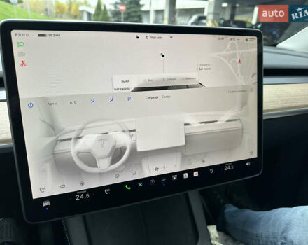 Серый Тесла Model Y, объемом двигателя 0 л и пробегом 95 тыс. км за 24900 $, фото 21 на Automoto.ua