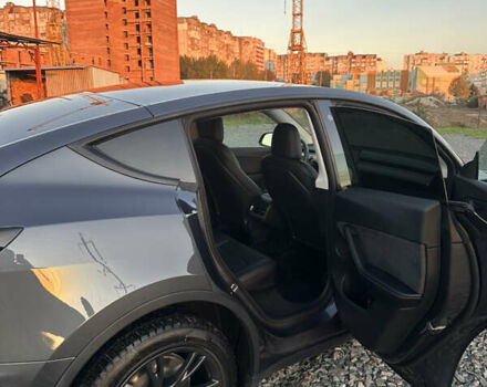 Серый Тесла Model Y, объемом двигателя 0 л и пробегом 77 тыс. км за 26000 $, фото 14 на Automoto.ua