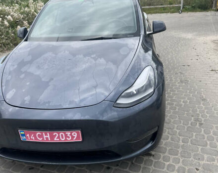 Серый Тесла Model Y, объемом двигателя 0 л и пробегом 30 тыс. км за 25600 $, фото 1 на Automoto.ua