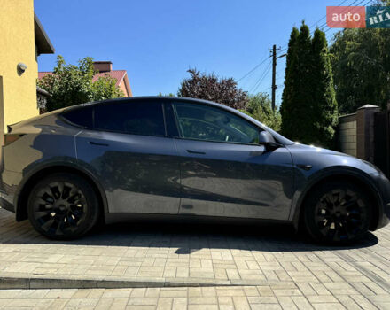 Серый Тесла Model Y, объемом двигателя 0 л и пробегом 66 тыс. км за 26500 $, фото 4 на Automoto.ua