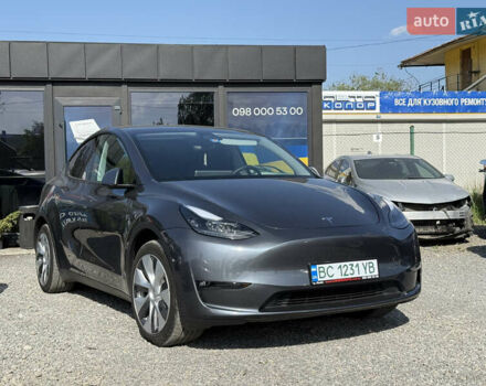 Серый Тесла Model Y, объемом двигателя 0 л и пробегом 31 тыс. км за 24800 $, фото 12 на Automoto.ua
