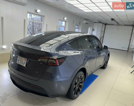 Серый Тесла Model Y, объемом двигателя 0 л и пробегом 11 тыс. км за 40000 $, фото 2 на Automoto.ua