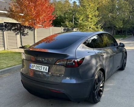 Серый Тесла Model Y, объемом двигателя 0 л и пробегом 28 тыс. км за 32999 $, фото 5 на Automoto.ua