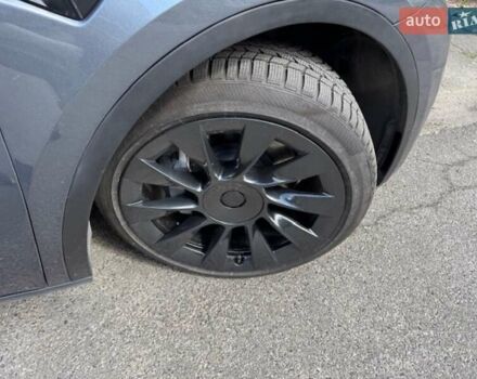 Серый Тесла Model Y, объемом двигателя 0 л и пробегом 31 тыс. км за 35500 $, фото 6 на Automoto.ua