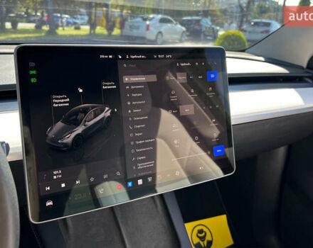 Серый Тесла Model Y, объемом двигателя 0 л и пробегом 160 тыс. км за 26750 $, фото 18 на Automoto.ua