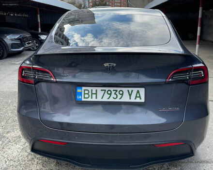 Серый Тесла Model Y, объемом двигателя 0 л и пробегом 65 тыс. км за 27400 $, фото 5 на Automoto.ua