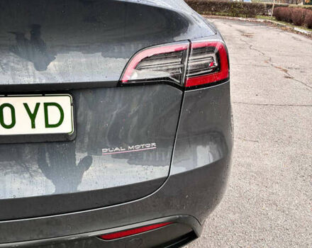 Серый Тесла Model Y, объемом двигателя 0 л и пробегом 82 тыс. км за 26500 $, фото 7 на Automoto.ua