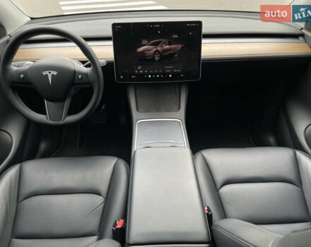 Серый Тесла Model Y, объемом двигателя 0 л и пробегом 44 тыс. км за 29900 $, фото 13 на Automoto.ua