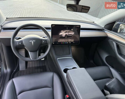 Серый Тесла Model Y, объемом двигателя 0 л и пробегом 100 тыс. км за 24500 $, фото 53 на Automoto.ua