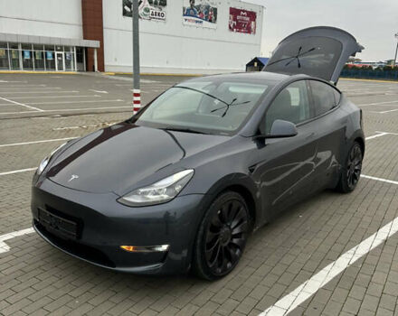 Серый Тесла Model Y, объемом двигателя 0 л и пробегом 58 тыс. км за 28500 $, фото 4 на Automoto.ua