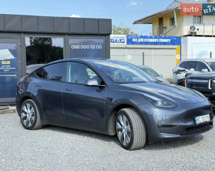 Серый Тесла Model Y, объемом двигателя 0 л и пробегом 31 тыс. км за 24800 $, фото 2 на Automoto.ua