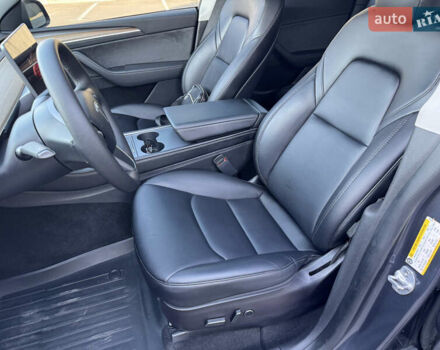 Серый Тесла Model Y, объемом двигателя 0 л и пробегом 100 тыс. км за 24500 $, фото 65 на Automoto.ua