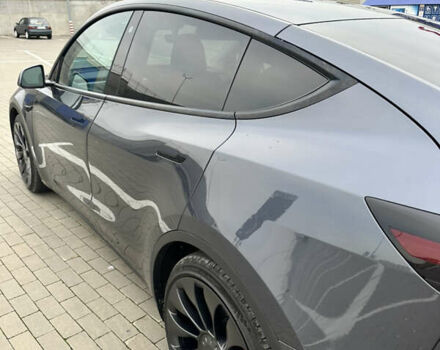Серый Тесла Model Y, объемом двигателя 0 л и пробегом 58 тыс. км за 28500 $, фото 20 на Automoto.ua