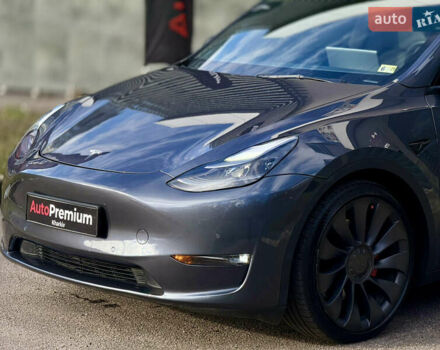 Серый Тесла Model Y, объемом двигателя 0 л и пробегом 54 тыс. км за 26000 $, фото 9 на Automoto.ua