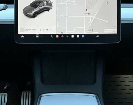 Серый Тесла Model Y, объемом двигателя 0 л и пробегом 19 тыс. км за 29999 $, фото 41 на Automoto.ua