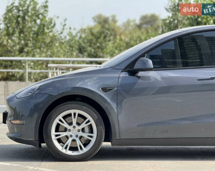 Тесла Model Y 2022 в Киеве на Automoto.ua Серый Тесла Model Y, объемом двигателя 0 л и пробегом 28 тыс. км за 29300 $, фото 13 на Automoto.ua