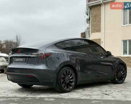 Серый Тесла Model Y, объемом двигателя 0 л и пробегом 53 тыс. км за 28000 $, фото 25 на Automoto.ua