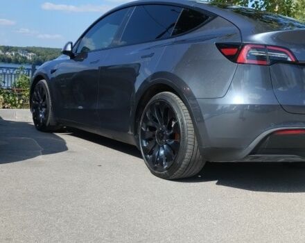 Тесла Model Y 2022 у Тернополі на Automoto.ua Сірий Тесла Model Y, об'ємом двигуна 0 л та пробігом 12 тис. км за 26000 $, фото 10 на Automoto.ua