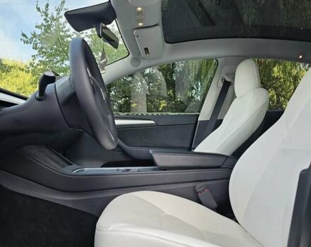 Серый Тесла Model Y, объемом двигателя 0 л и пробегом 30 тыс. км за 26800 $, фото 12 на Automoto.ua