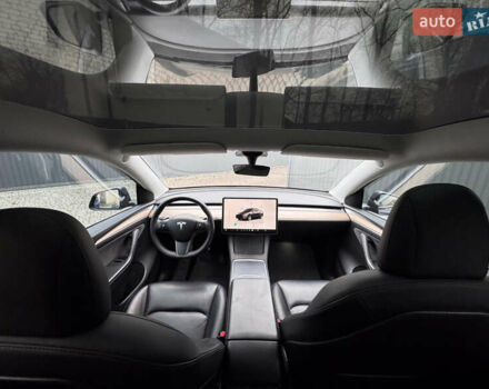 Сірий Тесла Model Y, об'ємом двигуна 0 л та пробігом 46 тис. км за 27500 $, фото 18 на Automoto.ua