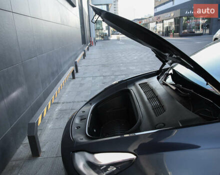 Серый Тесла Model Y, объемом двигателя 0 л и пробегом 148 тыс. км за 23500 $, фото 103 на Automoto.ua