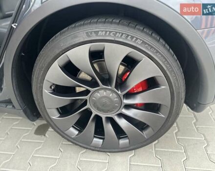 Сірий Тесла Model Y, об'ємом двигуна 0 л та пробігом 47 тис. км за 29999 $, фото 44 на Automoto.ua