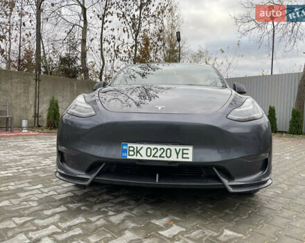 Сірий Тесла Model Y, об'ємом двигуна 0 л та пробігом 118 тис. км за 25900 $, фото 9 на Automoto.ua