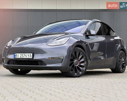 Серый Тесла Model Y, объемом двигателя 0 л и пробегом 109 тыс. км за 26900 $, фото 1 на Automoto.ua