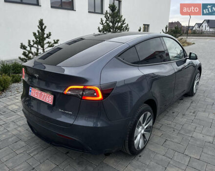 Сірий Тесла Model Y, об'ємом двигуна 0 л та пробігом 65 тис. км за 25500 $, фото 55 на Automoto.ua