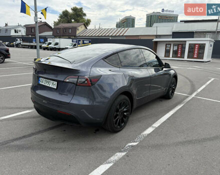 Тесла Model Y 2023 в Киеве на Automoto.ua Серый Тесла Model Y, объемом двигателя 0 л и пробегом 25 тыс. км за 29000 $, фото 3 на Automoto.ua